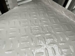 【横浜市鶴見区】H様邸 鉄骨螺旋階段塗装工事